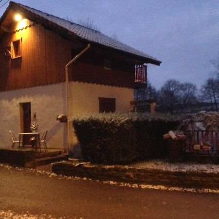Gite Du Creux De La Goutte Xertigny Kültér fotó