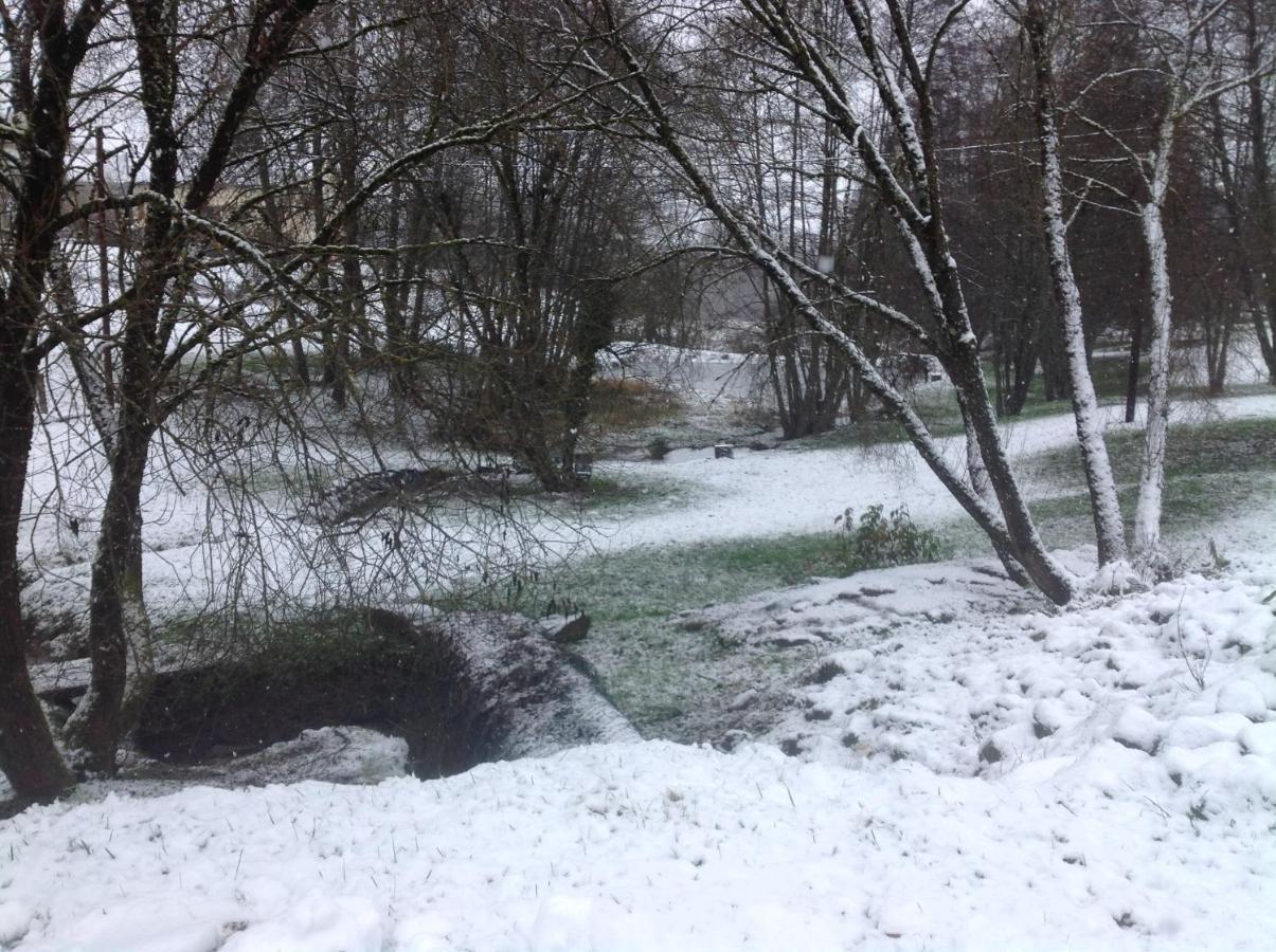 Gite Du Creux De La Goutte Xertigny Kültér fotó