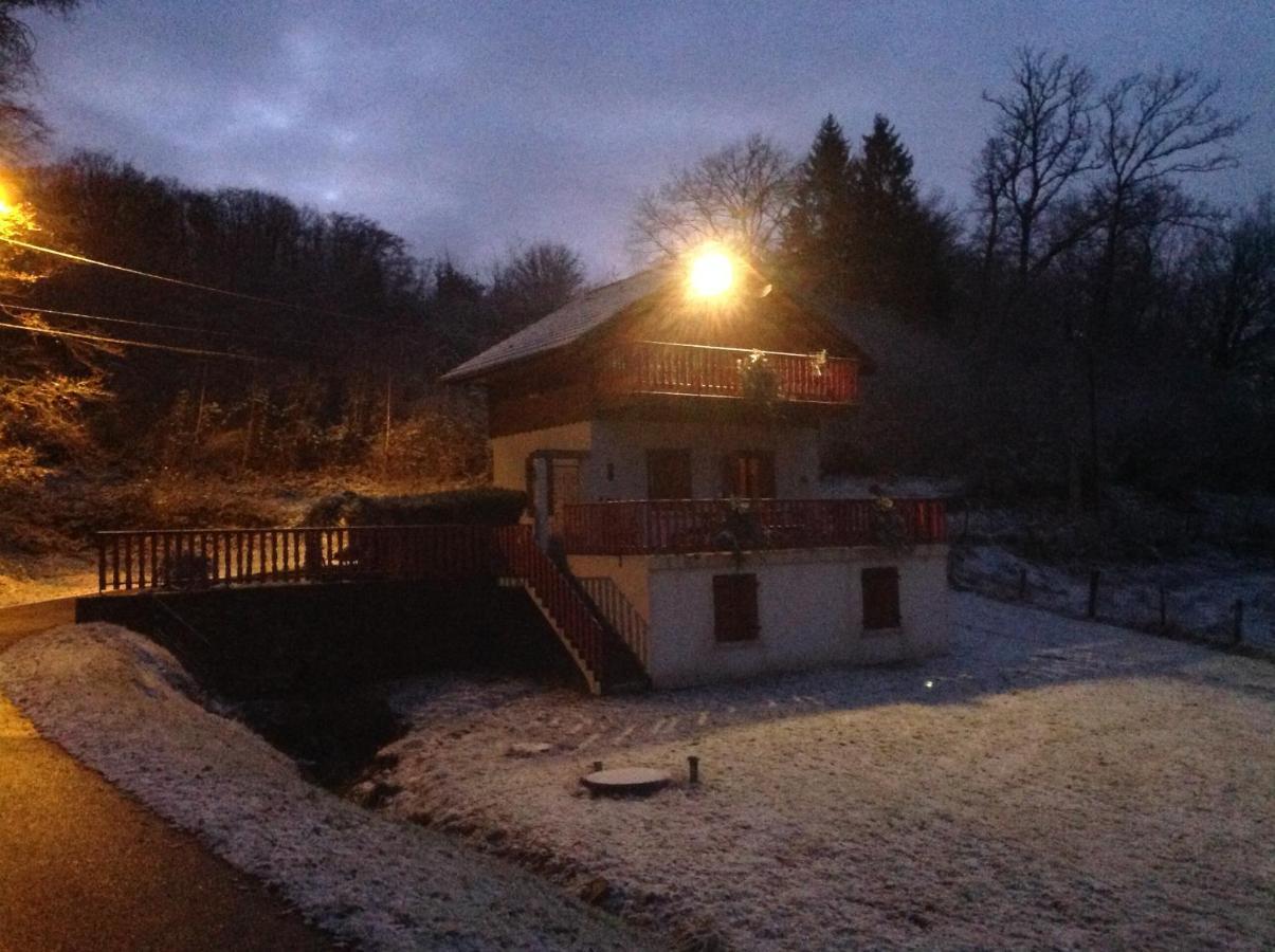 Gite Du Creux De La Goutte Xertigny Kültér fotó