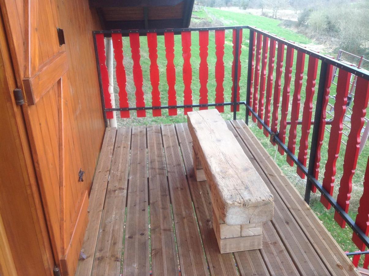 Gite Du Creux De La Goutte Xertigny Kültér fotó